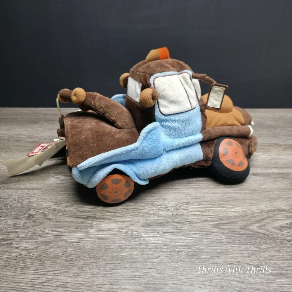 Disney Pixar Cars - Tow Mater 15
